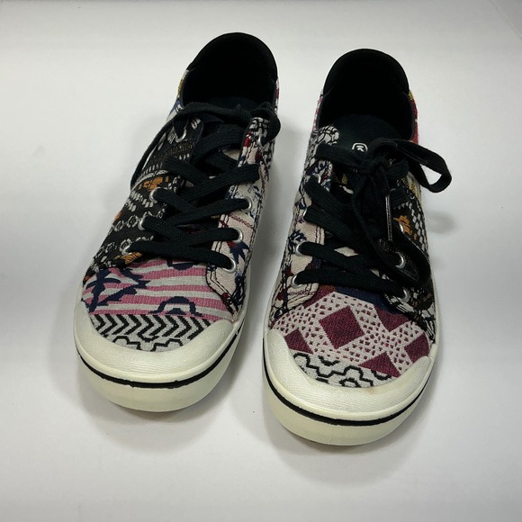 KEEN Womens Kaci III‎ Canvas Low Top Sneakers Size 7.5 Colorful Pattern - Picture 4 of 8